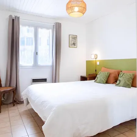 Ac - Reserved Parking - La Farigoulette Villa